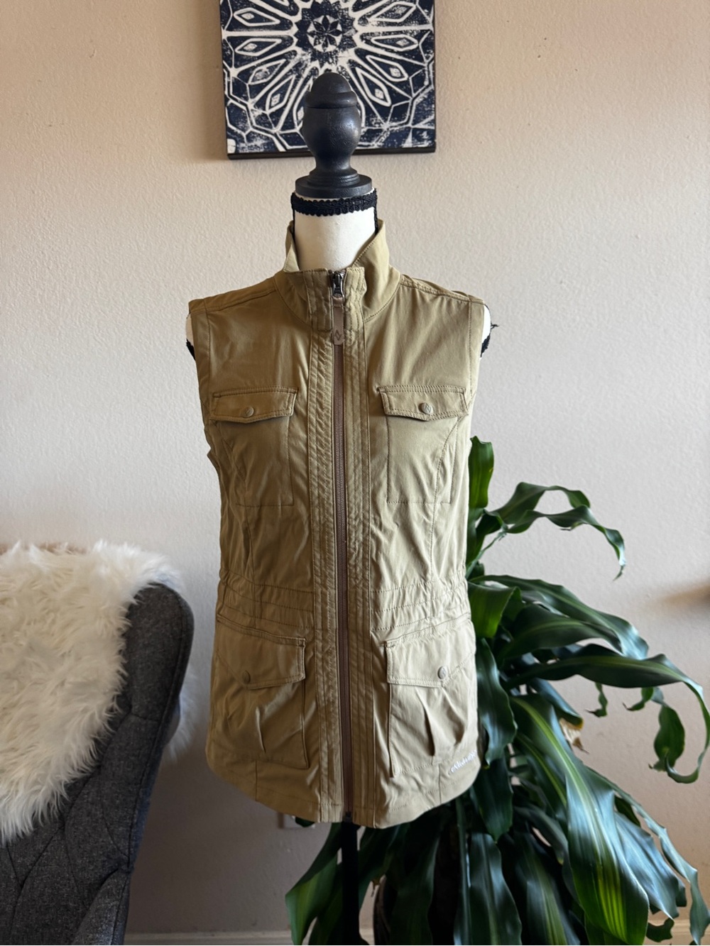 Eddie Bauer Tan Sleeveless Utility Vest - Zip Front